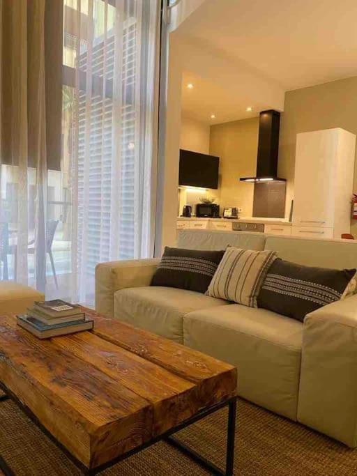Duplex 2 Bedroom In Portomaso St Julians *